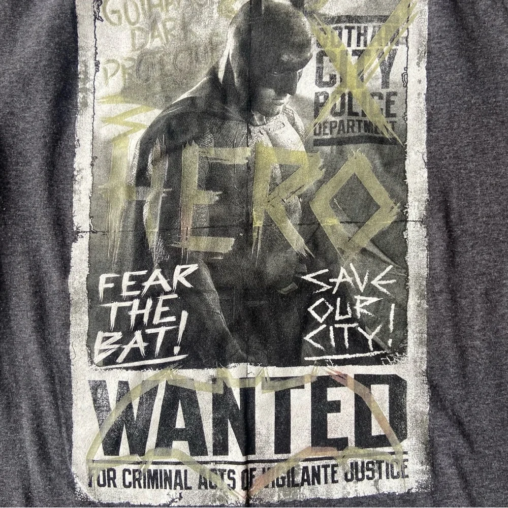 Batman tee - Picture 4 of 4